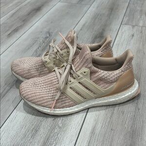 Adidas Ultra Boost 4.0 Ash Pearl athletic shoes sneakers size 7.5